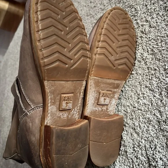 Frye engineer boots 7.5 women’s - Picture 3 of 7